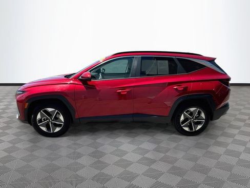 Used 2025 Hyundai Tucson SEL FWD image 4