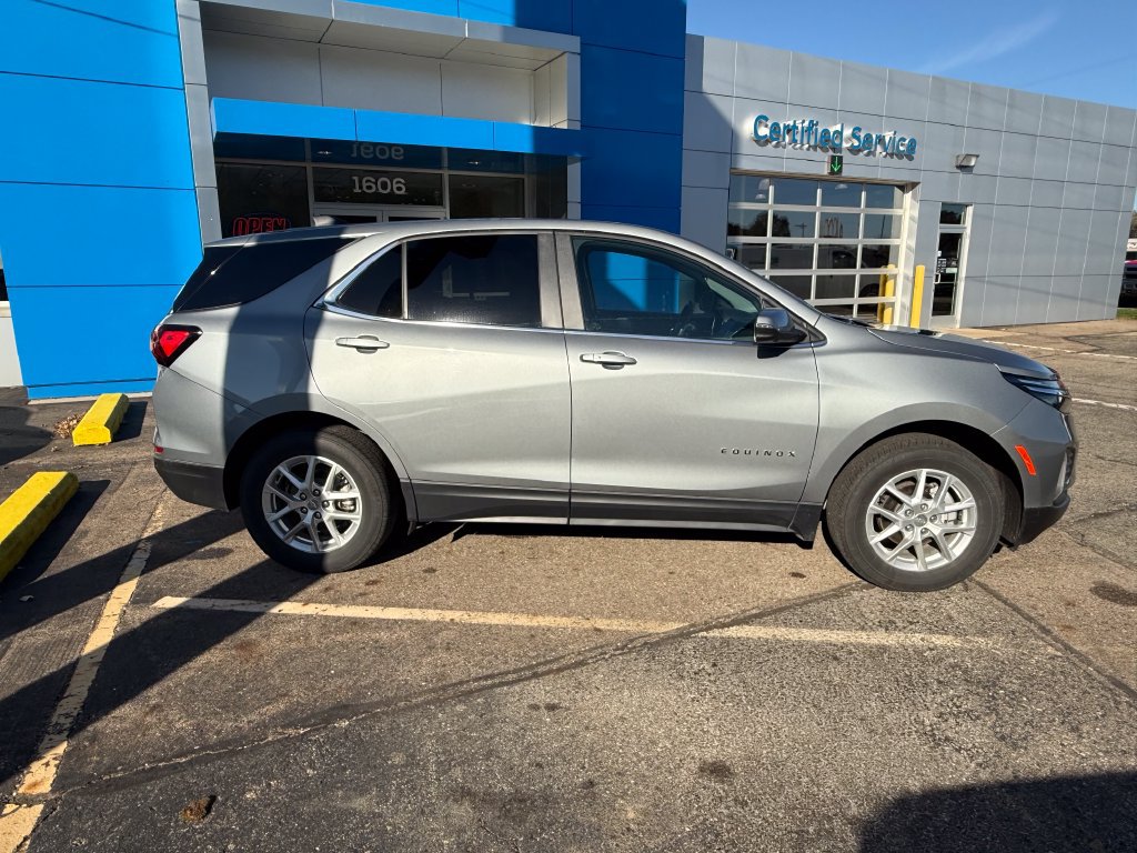 Certified 2024 Chevrolet Equinox LT AWD/4WD image 7