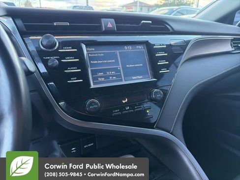Used 2019 Toyota Camry SE image 19