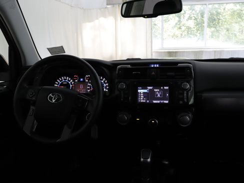 Used 2015 Toyota 4Runner TRD Pro AWD/4WD image 2