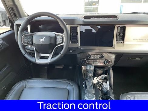 New 2026 Ford Bronco Outer Banks AWD/4WD image 12