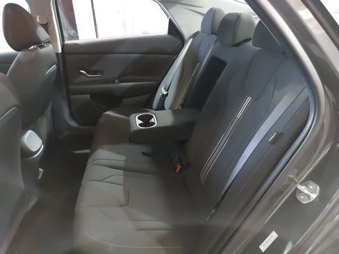 Certified 2024 Hyundai Elantra SEL w/ Convenience Package FWD image 15