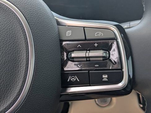 Used 2025 Kia Sorento S w/ Panoramic Sunroof Package FWD image 29