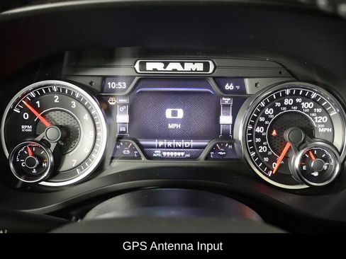 Used 2023 RAM 1500 Big Horn AWD/4WD image 11