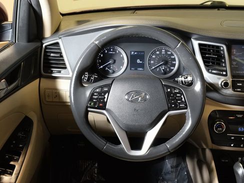 Used 2018 Hyundai Tucson Limited AWD/4WD image 13
