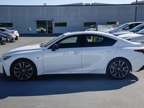 Used 2025 Lexus IS 350 F Sport w/ Navigation Package image 21