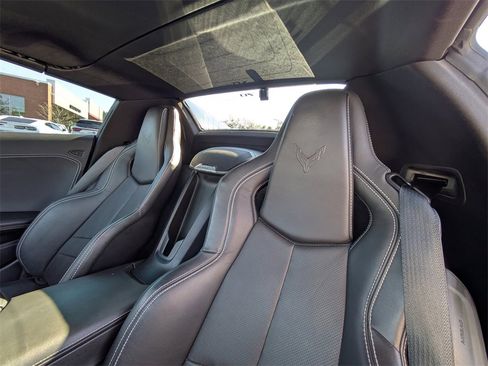 Used 2023 Chevrolet Corvette Stingray Convertible w/ 1LT image 13