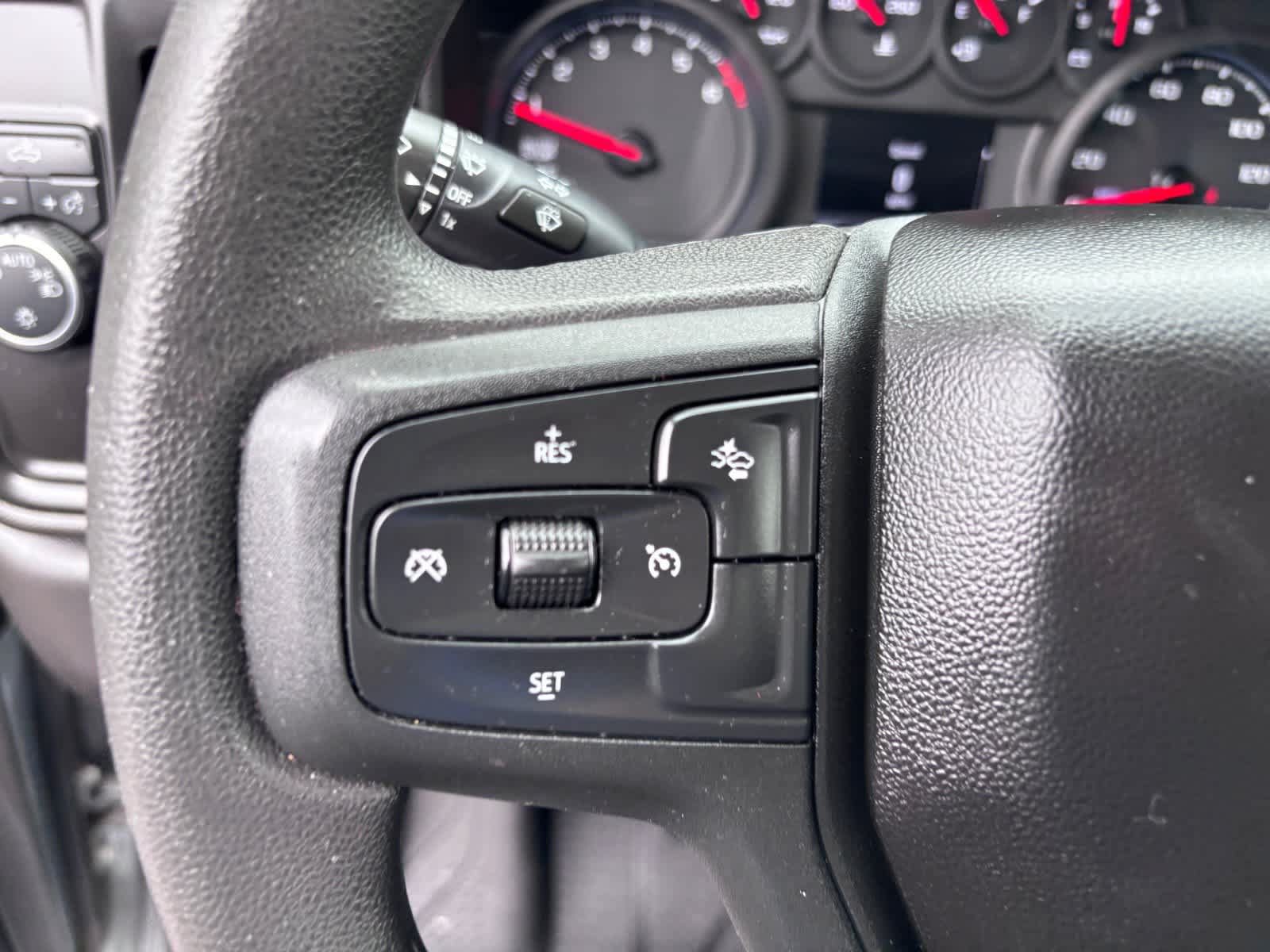 Used 2025 Chevrolet Silverado 1500 Custom RWD image 18