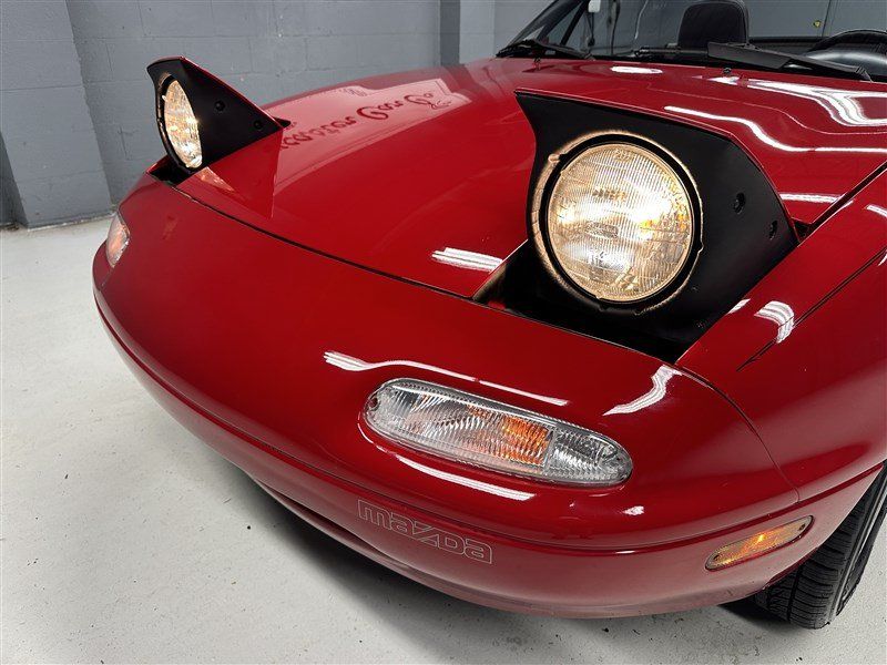 Used 1990 MAZDA MX-5 Miata RWD image 30