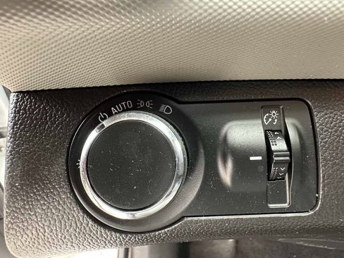 Used 2019 Chevrolet Sonic LT image 12