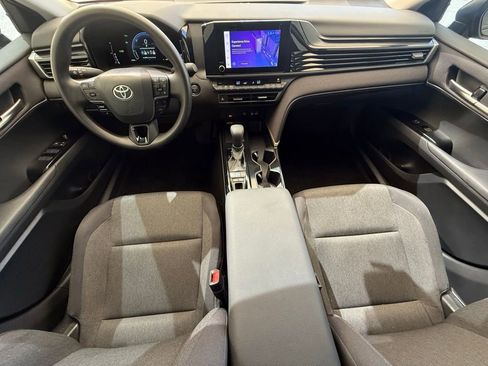 Used 2025 Toyota Camry LE w/ Convenience Package FWD image 24