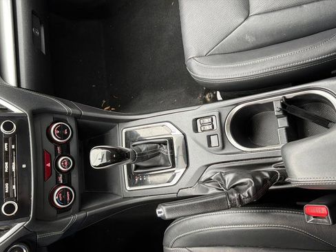 Used 2017 Subaru Impreza 2.0i Limited AWD/4WD image 18