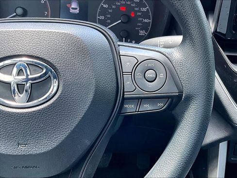 Used 2023 Toyota Corolla Cross AWD Hybrid image 25