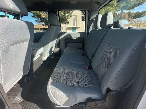 Used 2011 Ford F250 XL w/ PWR Equipment Group image 10