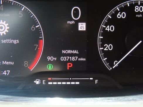 Used 2025 Honda Civic Sport image 23
