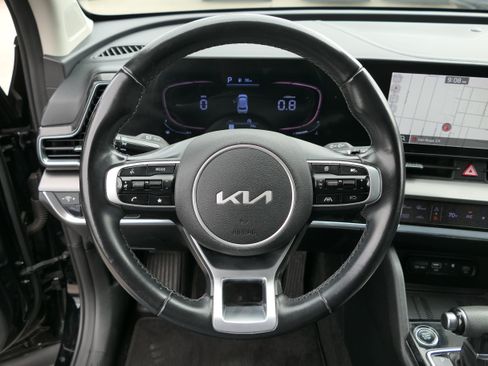 Used 2023 Kia Sportage EX FWD image 17