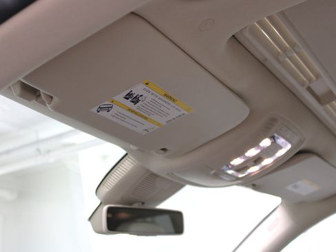 Used 2020 Mercedes-Benz GLE 350 w/ Premium Package image 71