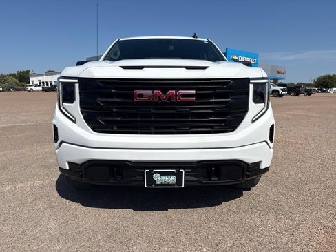 Used 2024 GMC Sierra 1500 Pro w/ Graphite Edition AWD/4WD image 9