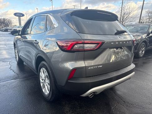 Used 2023 Ford Escape Active image 11