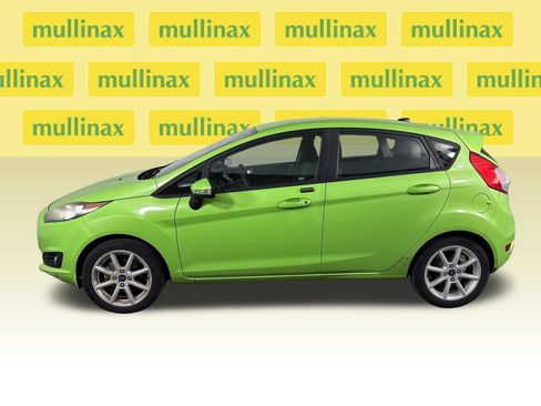 Used 2015 Ford Fiesta SE w/ Equipment Group 201A FWD image 12