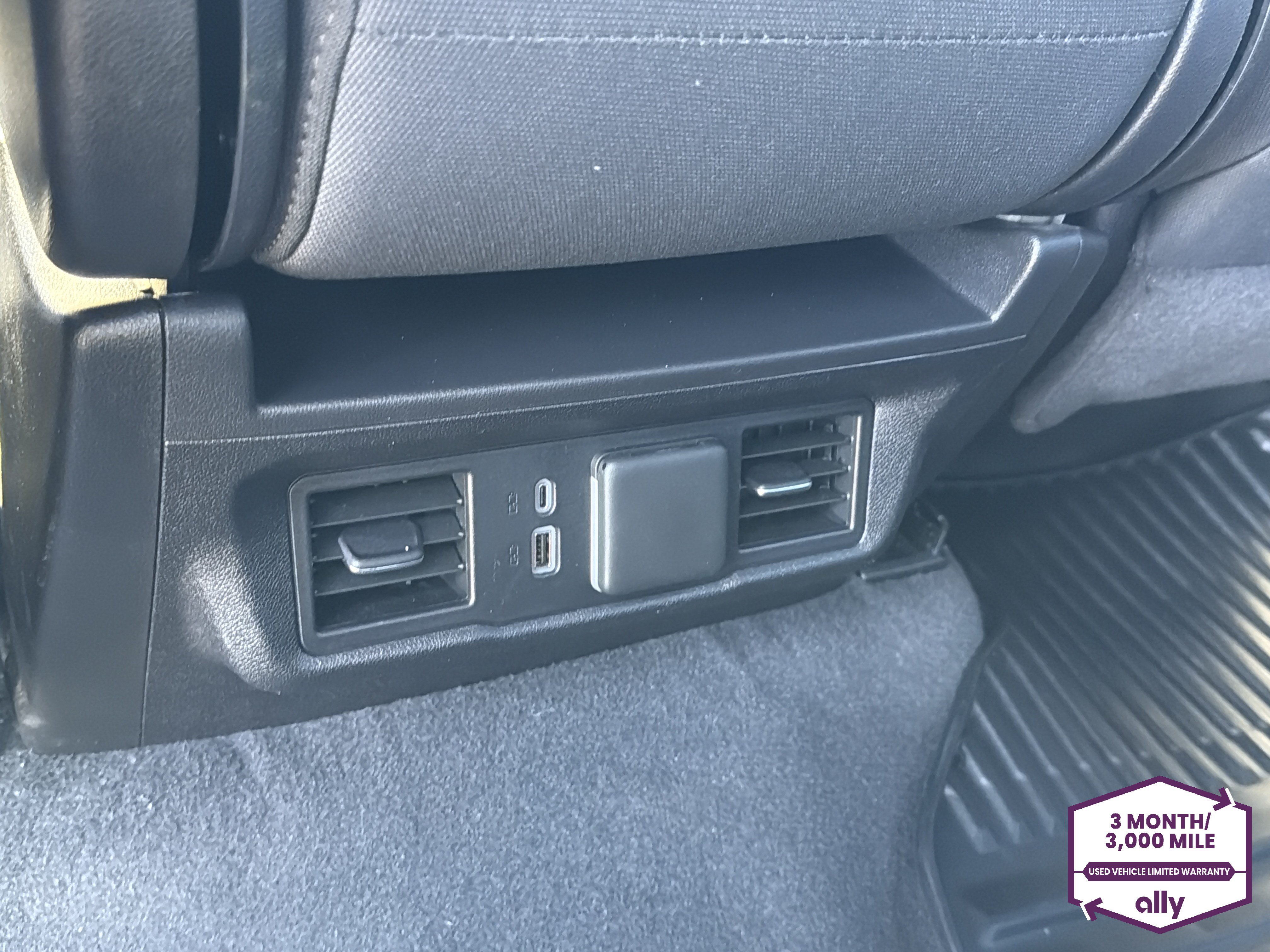 Used 2025 Chevrolet Silverado 2500 LT w/ Convenience Package AWD/4WD image 13