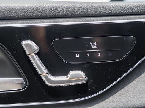 New 2025 Mercedes-Benz GLC 350e 4MATIC image 36