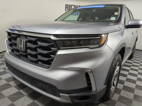 Used 2023 Honda Pilot EX-L image 1