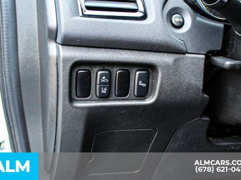 Used 2024 Mitsubishi Outlander Sport SE AWD/4WD image 28