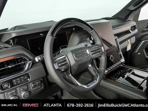 New 2026 GMC Yukon Denali w/ Denali Reserve Package AWD/4WD image 4