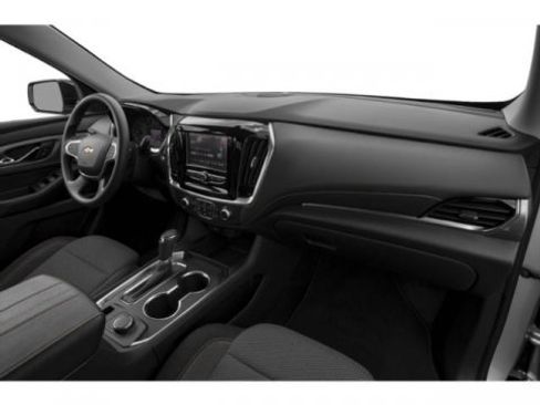 Used 2021 Chevrolet Traverse LS image 19