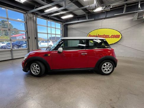 Used 2012 MINI Cooper Hardtop image 2