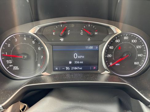Used 2025 Chevrolet Blazer LT FWD image 42