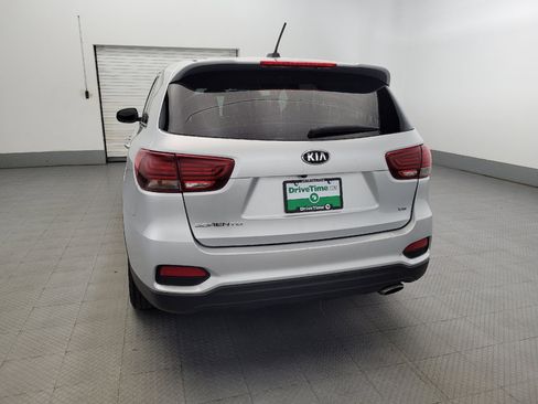 Used 2020 Kia Sorento FWD V6 image 6