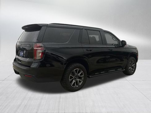 Used 2023 Chevrolet Tahoe Z71 w/ Luxury Package AWD/4WD image 7