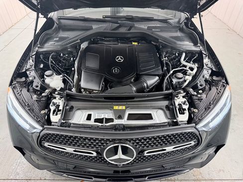 Used 2024 Mercedes-Benz GLC 300 image 46