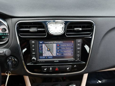 Used 2012 Chrysler 200 Limited FWD image 65