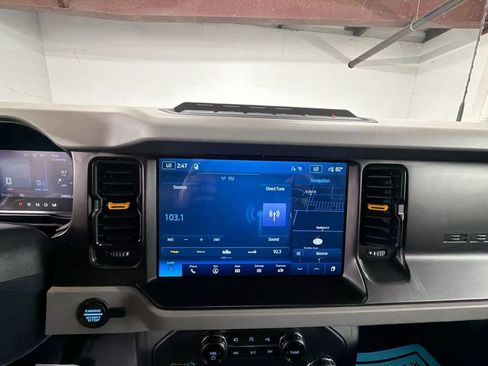 Used 2022 Ford Bronco Badlands AWD/4WD image 13
