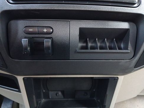 Used 2010 Ford F250 XLT AWD/4WD image 10
