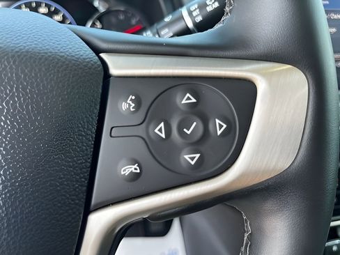 Used 2023 GMC Terrain Denali image 17