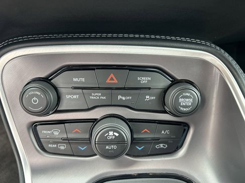 Used 2022 Dodge Challenger GT w/ Plus Package image 14