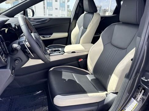 Used 2023 Lexus NX 350 AWD image 11