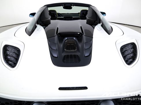 Used 2025 McLaren Artura Spider image 24
