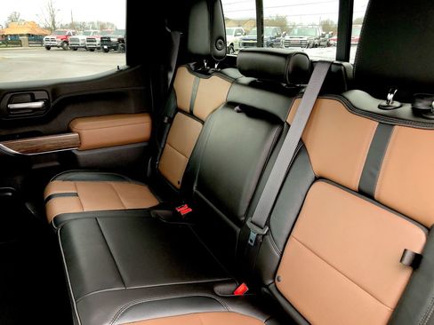 Used 2019 Chevrolet Silverado 1500 High Country w/ Safety Package II image 11