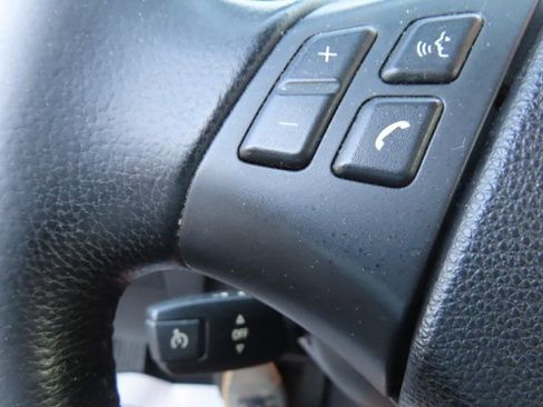 Used 2006 BMW 325i Sedan image 28