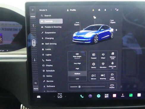 Used 2022 Tesla Model S AWD/4WD image 12