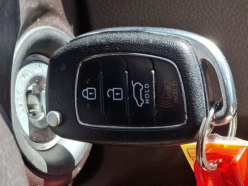 Used 2018 Hyundai Santa Fe Sport w/ Cargo Package AWD/4WD image 22