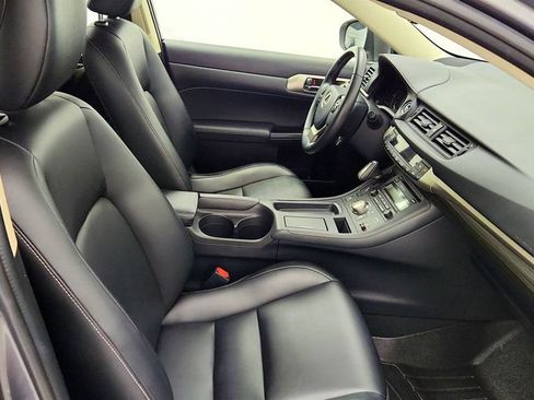 Used 2016 Lexus CT 200h w/ Seat Comfort Package FWD image 23