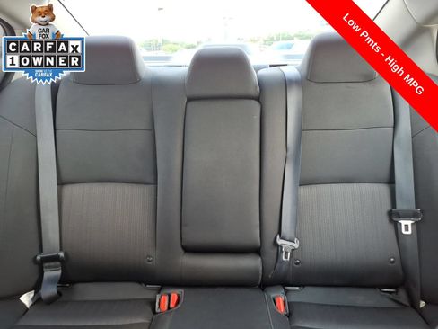 Used 2024 Nissan Altima 2.5 SV FWD image 18