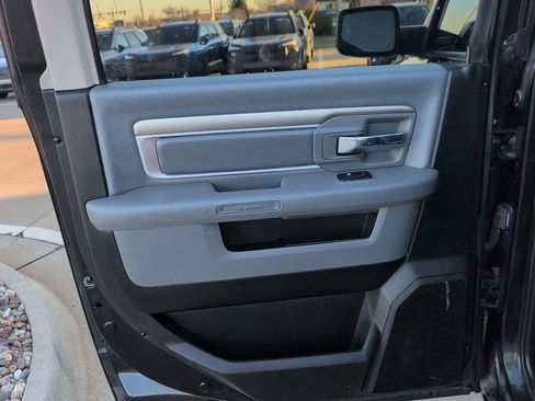 Used 2019 RAM 1500 Big Horn image 36