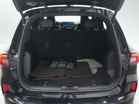 Used 2023 Ford Escape ST-Line w/ Tech Pack #1 image 9